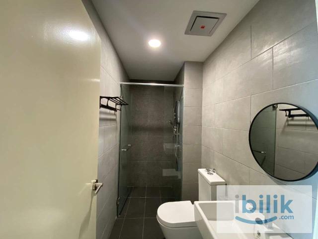 Middle room meta residence seri kembangan