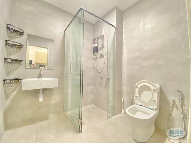 Middle Room No Window at Armani Soho Subang Jaya