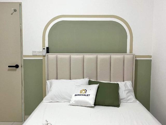 Middle Room R2 @ NEXUS Taman Pertama,Cheras