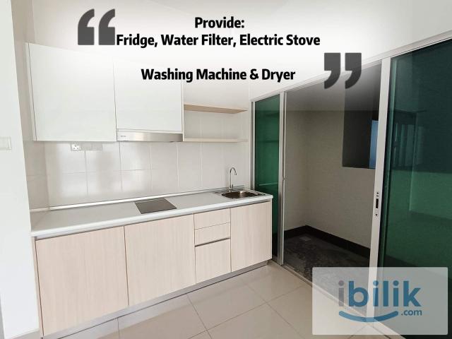 Middle Room RM750 ONLY‼️Move In AnytimeRazak City Residence Very Convenient Here