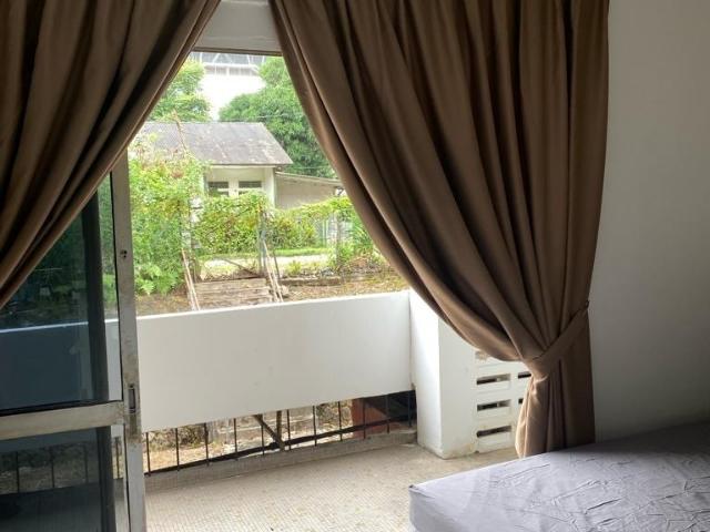 Middle RoomWalking Distance to KastamLow Deposit