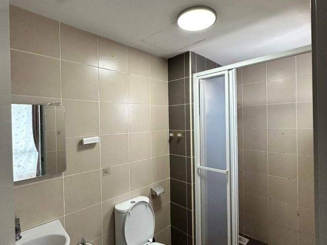 Middle w private bathroom at Razak City 1 month deposit only