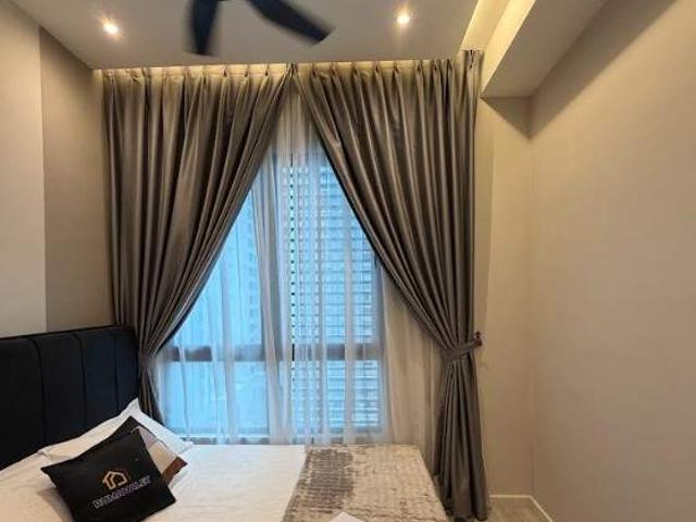 Middleroom meta residence seri kembangan