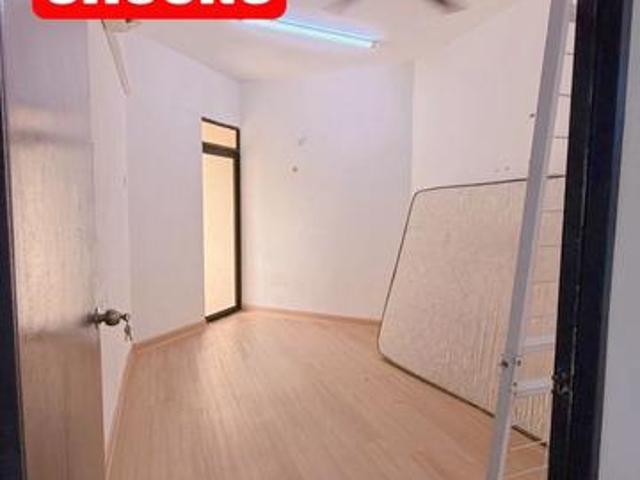 MIDLAND CONDO PULAU TIKUS FULLY RENOVATED 4 BEDROOM 1 Cp SALE GURNEY
