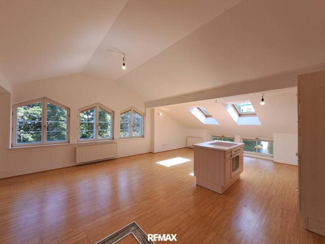 Miet Loft in Villenlage!