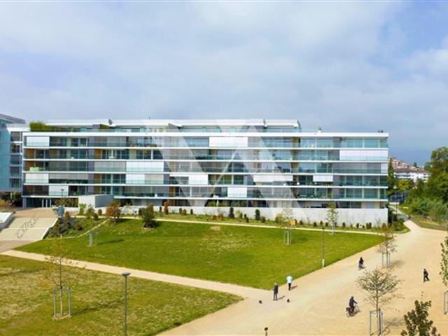 Miete – 4,5 Zimmer Wohnung mit Loggia und Wintergarten in Nyon
