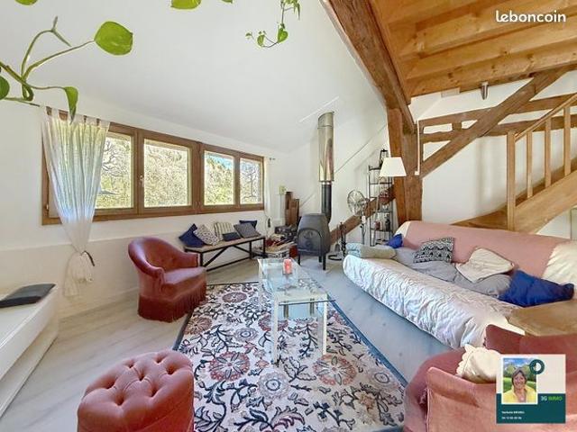 MIEUSSY DUPLEX 175m2 très calme et proche stations