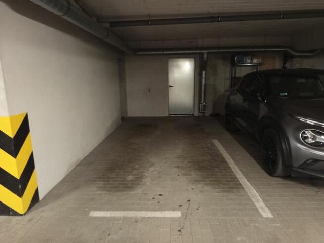 Miejsce postojowe na wynajem