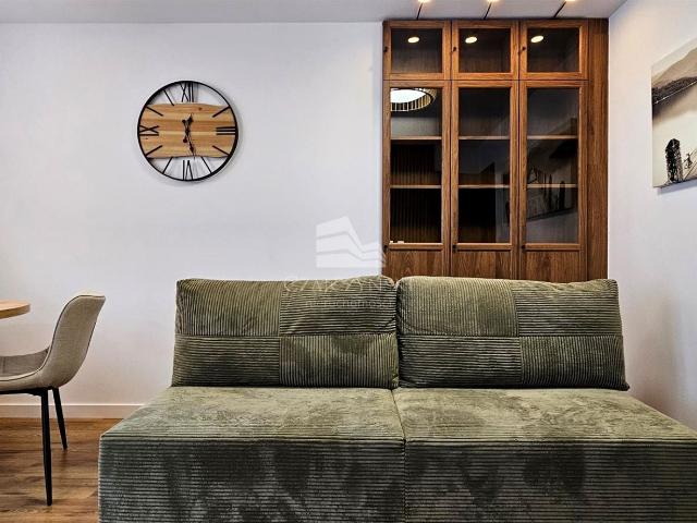 Mieszkanie m2 z kuchnią z oknem 32 m² na wynajem ul. Kraińskiego, Wrocław, Stare Miasto
