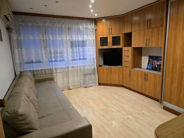 Mieszkanie m2 z kuchnią z oknem 38 m² na wynajem Aleja Armii Krajowej, Wołomin