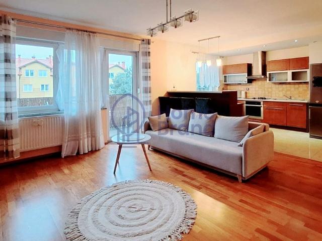 Mieszkanie m2 z kuchnią z oknem 56,10 m² na wynajem ul. Pucka, Wrocław, Fabryczna