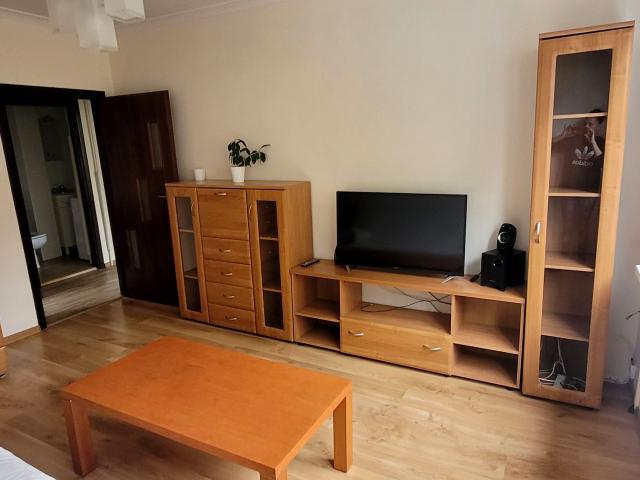 Mieszkanie m2 z oddzielną kuchnią 37 m² na wynajem ul. Majakowskiego, Bielsko Biała, Złote Łany