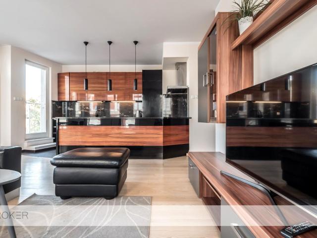 Mieszkanie m3 z aneksem kuchennym 75,90 m² na wynajem Wrocław, Śródmieście