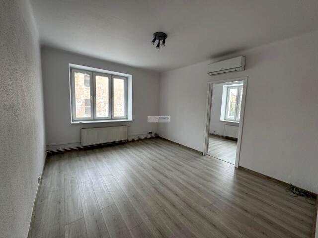 Mieszkanie m3 z kuchnią z oknem 65 m² na wynajem Warszawa, Stare Bielany