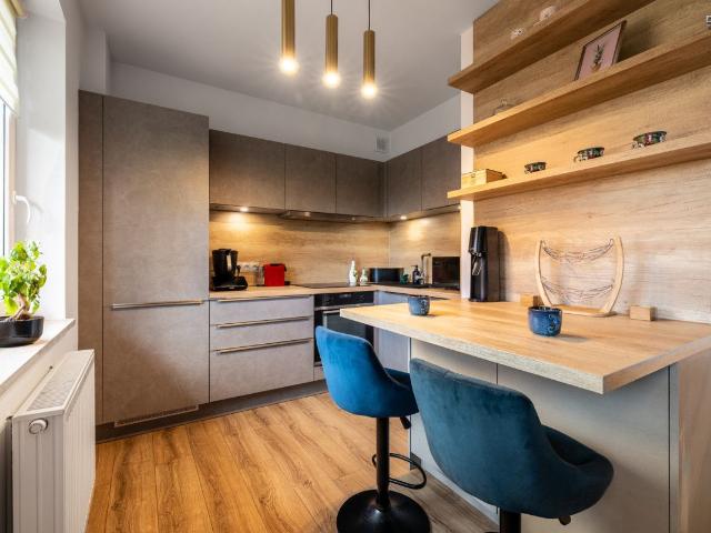 Mieszkanie na sprzedaż 3 pokoje Bolesławiec, 130 m2, 4 piętro