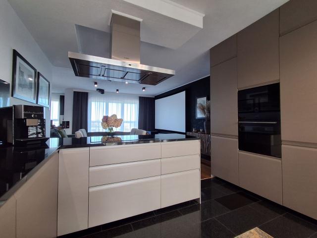 Mieszkanie na sprzedaż 3 pokoje Gdańsk Letnica, 90 m2, 8 piętro