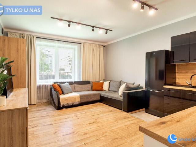 Mieszkanie na sprzedaż 3 pokoje Kraków Nowa Huta, 48,53 m2, parter