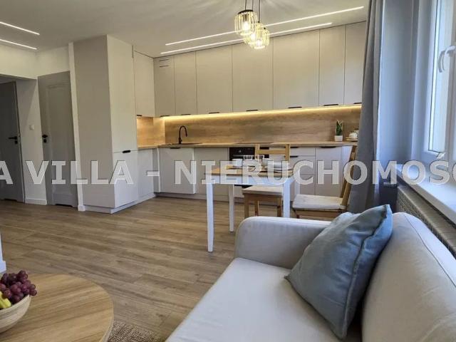 Mieszkanie na sprzedaż 3 pokoje Leszno, 53,80 m2, 1 piętro