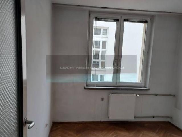 Mieszkanie na sprzedaż 3 pokoje Warszawa Mokotów, 53,30 m2, 1 piętro