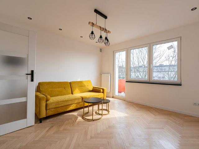 Mieszkanie na sprzedaż 2 pokoje Radom, 48 m2, 4 piętro