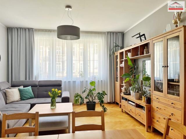 Mieszkanie na sprzedaż 4 pokoje Olsztyn, 107,30 m2, 1 piętro