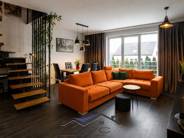 Mieszkanie na sprzedaż 4 pokoje śremski, 103,92 m2, 1 piętro