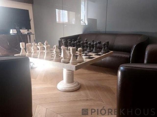 Mieszkanie na sprzedaż 4 pokoje Warszawa Śródmieście, 82 m2, parter