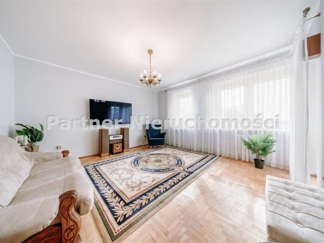 Mieszkanie na sprzedaż 4 pokoje Toruń, 103 m2, 2 piętro