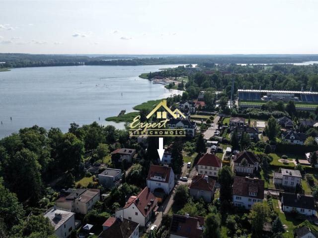 Mieszkanie na sprzedaż, Konstytucji