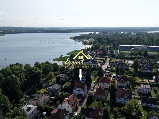 Mieszkanie na sprzedaż, Konstytucji