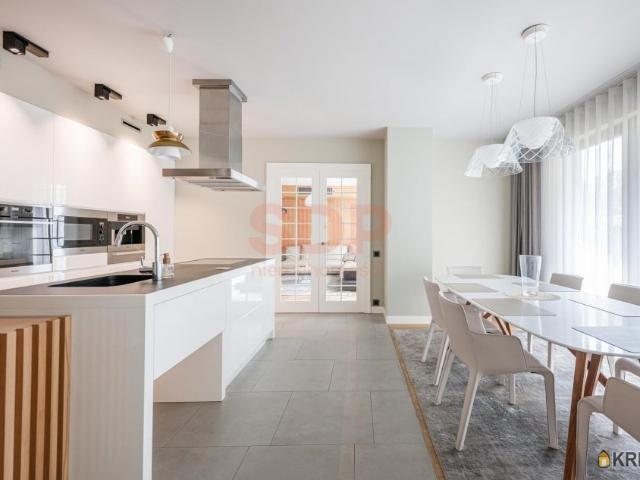 Mieszkanie do wynajęcia woj. dolnośląskie. Wrocław, Krzyki, ul. Turniejowa, 13 000 PLN, 246,00 m2