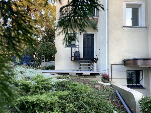 Mieszkanie kawalerka z oddzielną kuchnią 45 m² na wynajem Wrocław, Krzyki