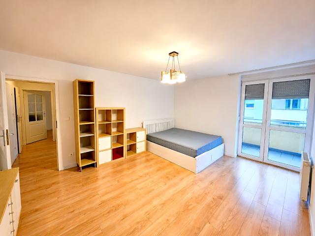 Mieszkanie kawalerka z oddzielną kuchnią 51 m² na wynajem Wrocław, Krzyki