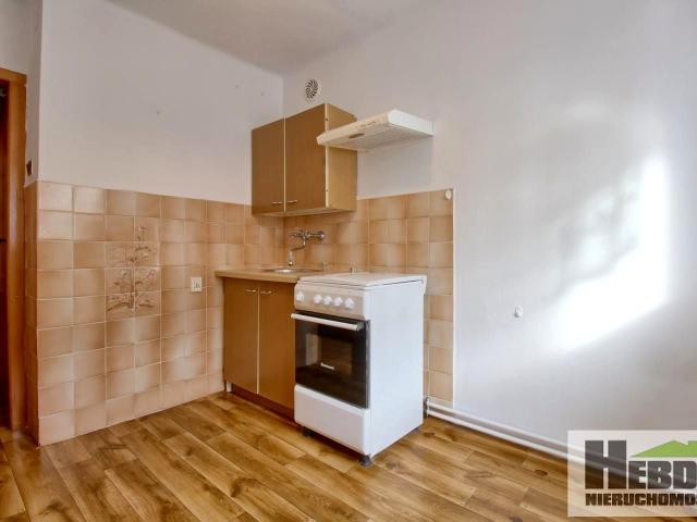Mieszkanie kawalerka z oddzielną kuchnią 35 m² na wynajem ul. Reymonta, Tuchów