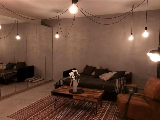 Mieszkanie kawalerka z aneksem kuchennym 40 m² na wynajem ul. Żwirki i Wigury, Gdynia, Śródmieście