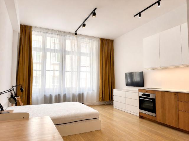 Mieszkanie kawalerka z kuchnią w zabudowie 32 m² na wynajem ul. Kościuszki, Wrocław, Stare Miasto