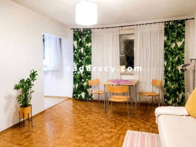 Mieszkanie kawalerka z kuchnią z oknem 3000 m² na wynajem Warszawa, Powiśle