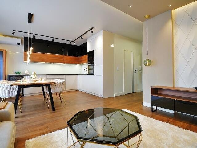 Mieszkanie, Kołobrzeg, Mazowiecka, 91.81 m², sprzedam mieszkanie