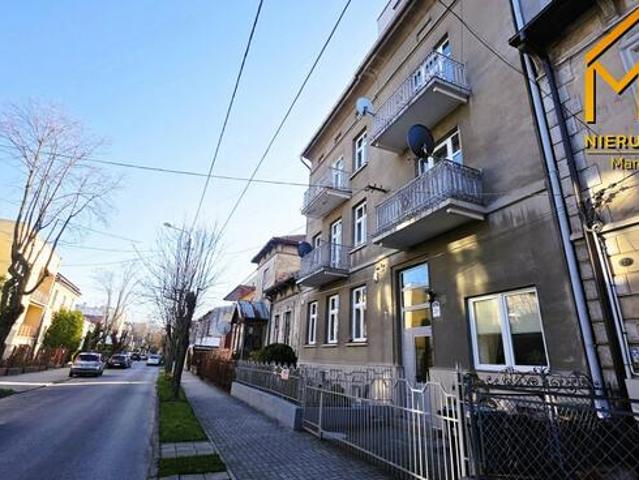 Mieszkanie Tarnów, Józefa Wojtarowicza