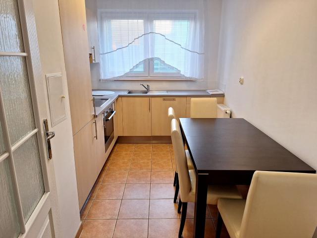 Mieszkanie w bloku mieszkalnym wysoki standard 51 m² na wynajem Wrocław, Stare Miasto