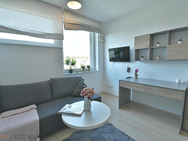 Mieszkanie, Wrocław Biskupin Sępolno Dąbie Bartoszowice Śródmieście, pl. Grunwaldzki, 15.79 m², sprzedam mieszkanie