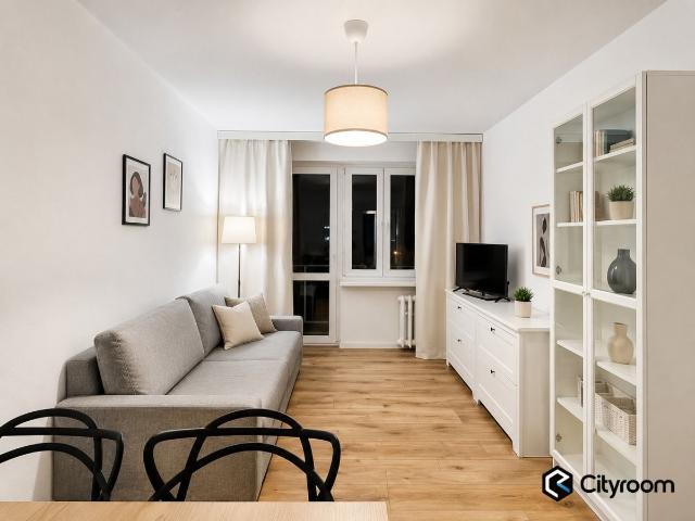 | Mieszkanie z 3 niezależnymi pokojami | 49m2 | Winogrady |