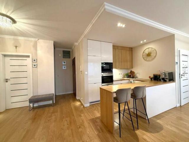 Mieszkanie z garażem w centrum miasta Apartament
