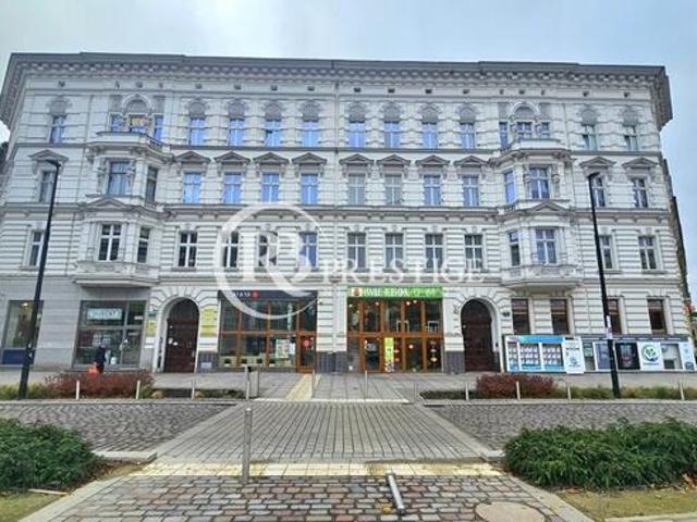 Mieszkanie z potencjałem i widokiem na Plac Zgody