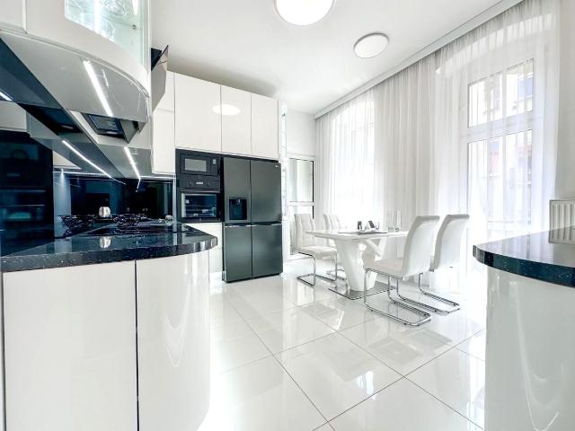 Mieszkanie 144 m² przy lesie na wynajem Katowice, Środmieście