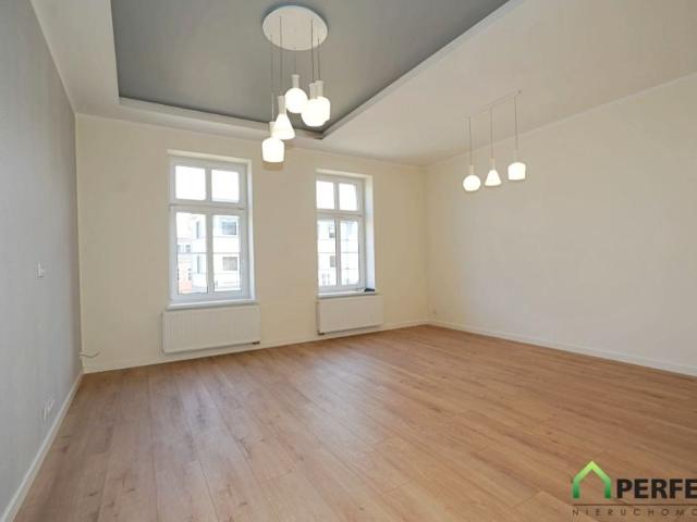 Mieszkanie 100,80 m², Jelenia Góra