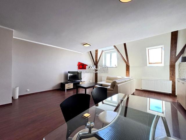 Mieszkanie 104,69 m², Świdnica