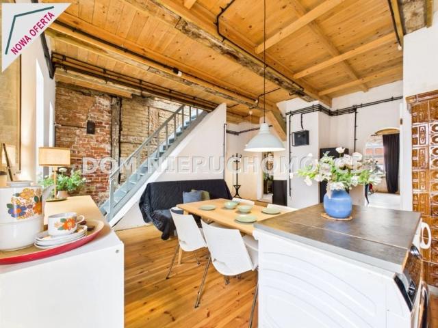 Rynek 6 106,43 m², Pasym