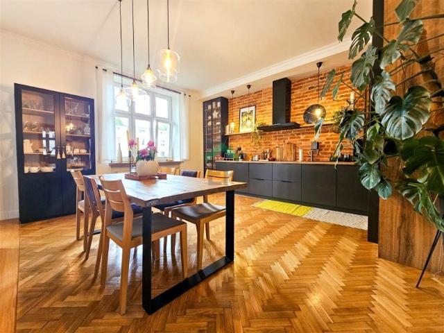Mieszkanie 121 m², Częstochowa