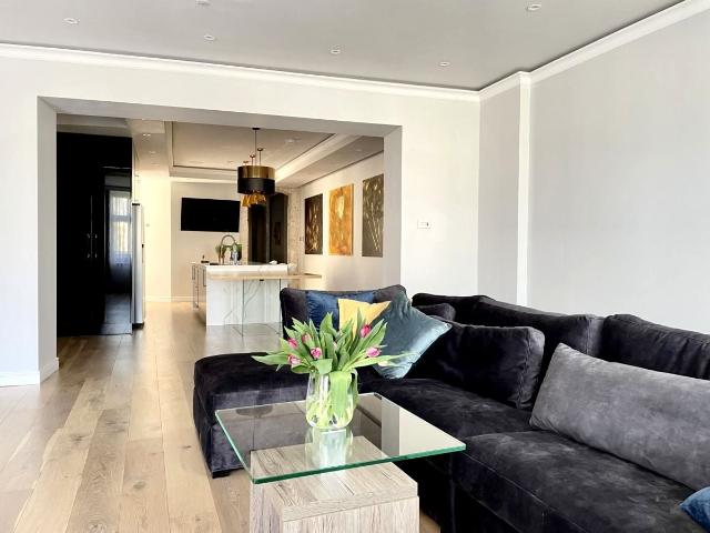 Mieszkanie 127,47 m² z kuchnią z oknem na wynajem Wrocław, Śródmieście